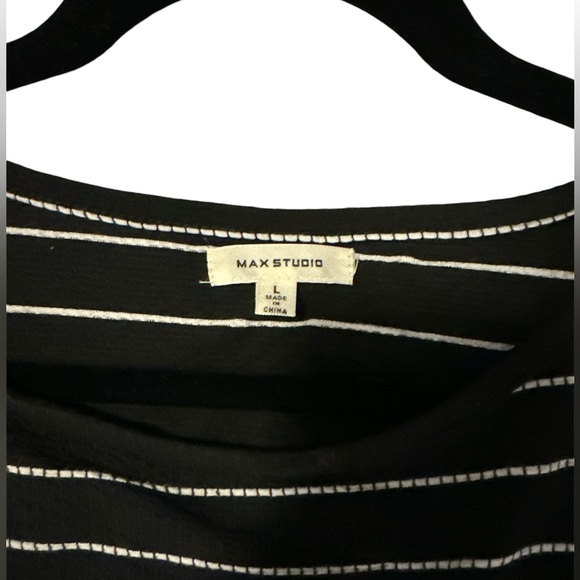 Max Studio black and white shirt - Picture 3 of 3
